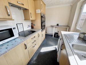 Kitchen- click for photo gallery